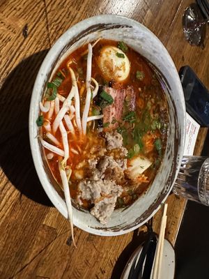 Glo Noodle House by null