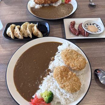 Monsta Ramen - Potato croquette curry Pork cutlet curry Gyoza Kurabuta sausage - Japanese Curry Near Me - San Diego, California Monsta Ramen - Potato croquette curry Pork cutlet curry Gyoza Kurabuta sausage - Japanese Curry Near Me - San Diego, California