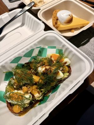 Happy Mediums by null