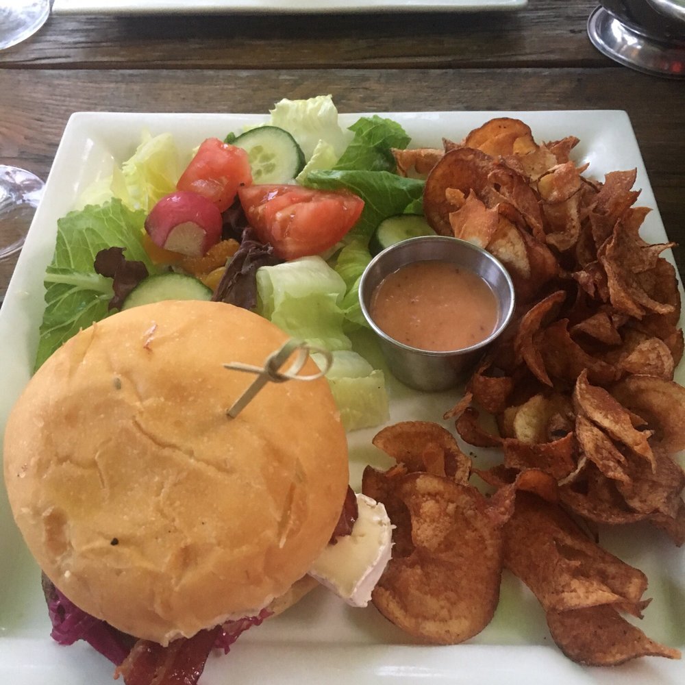 Cabotins - Burger (with brie cheese and bacon), salad and chip fries - French Near Me - Montreal, Quebec
