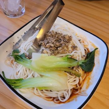 Chef Yao - Dan Dan noodles - Szechuan Near Me - N Providence, Rhode Island