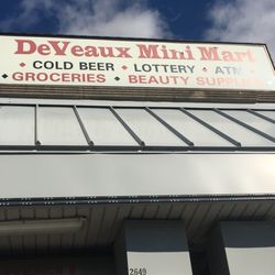 Deveaux Mini Mart - Front of store