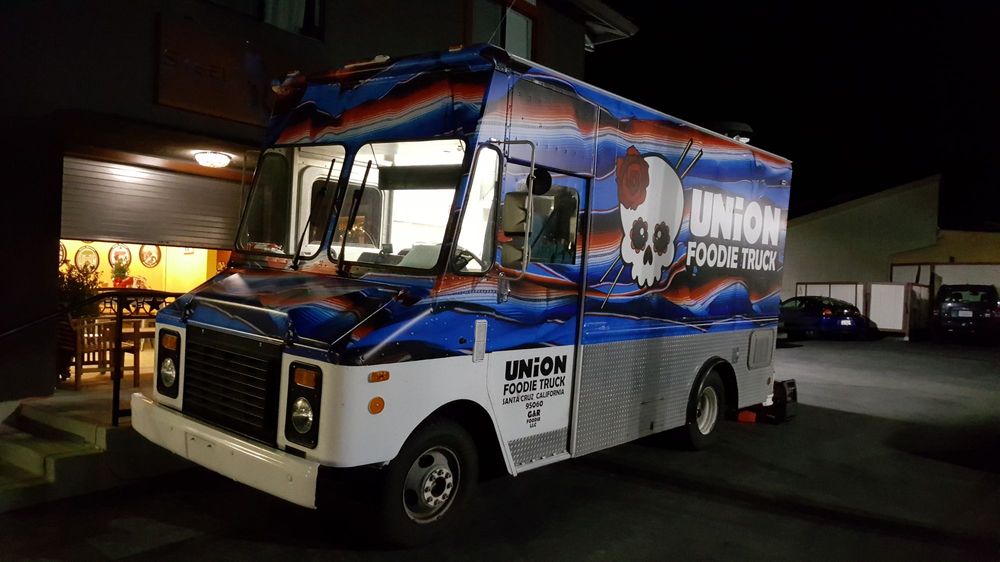 Union Foodie Truck Logo