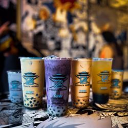 Denki’s Boba - Taro Milk Tea, Crème Brûlée Milk Tea, Tarochimaro, Brown Sugar Milk Tea, Mango, Crème Brûlée. Ig mel_foodie_ventures