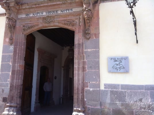 Museo Histórico Casa de Allende by null