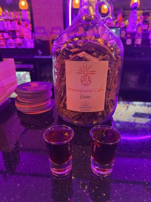 Mamajuana cafe by null