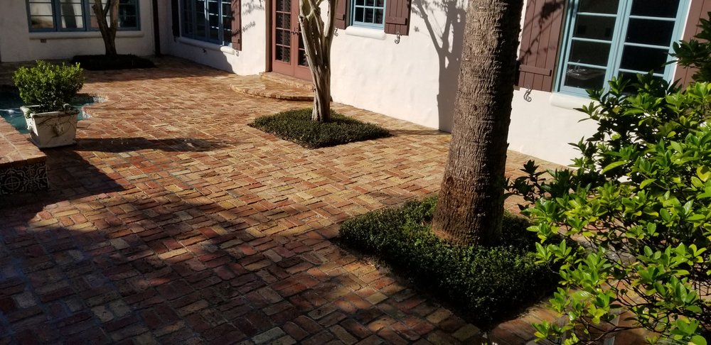 Slide of Action Plus Pressure Cleaning