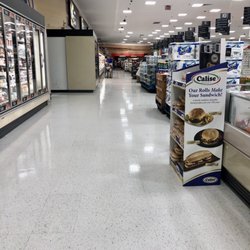 ShopRite of Hamden - ShopRite Hamden CT. Fairly clean and remodeled, not the best.