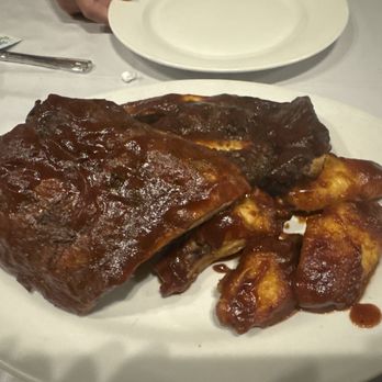 Matt Denny's Ale House Restaurant - BBQ Sampler - Steakhouses Near Me - Arcadia, California Matt Denny's Ale House Restaurant - BBQ Sampler - Steakhouses Near Me - Arcadia, California
