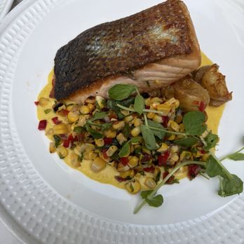 Frog & Slim - King Salmon - New American Near Me - Sacramento, California