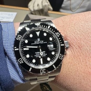 Ben Bridge Jeweler - The iconic Rolex Submariner - Jewelry Near Me - Lynwood, Washington Ben Bridge Jeweler - The iconic Rolex Submariner - Jewelry Near Me - Lynwood, Washington
