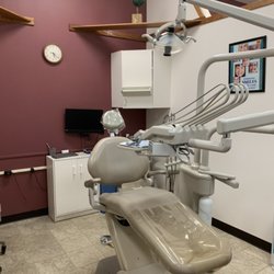 Eleni Callis, DDS - Patient care room
