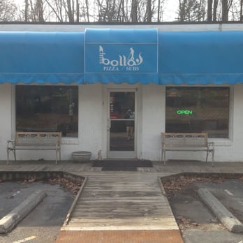Bella's Pizza - the entrance to the restaurant - Pizza Near Me - Abingdon, Virginia