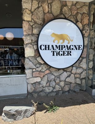 Champagne Tiger by null