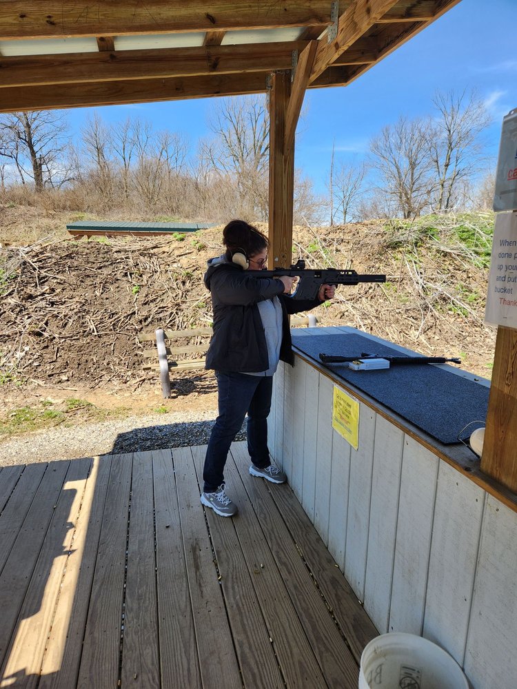 DARNALL’S GUN WORKS & RANGES Updated October 2024 22 Photos & 14