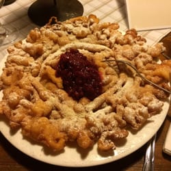 Pfefferlechner - Strauben mit Preiselbeermarmelade
