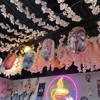 Good Chef Restaurant - Setting - Asian Fusion Near Me - Miami, Florida