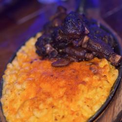 The Simpson Restaurant & Bar - BK - Mac n cheese and oxtails
