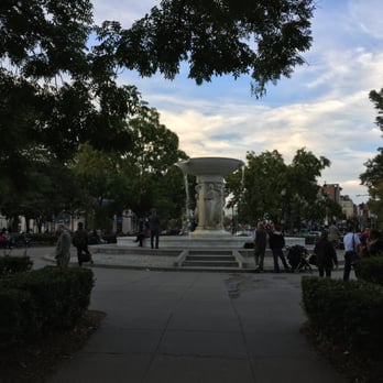 Dupont Circle - Landmarks & Historical Buildings Near Me - Washington, DC, District of Columbia