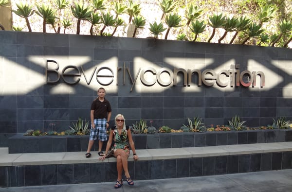 Beverly Connection by null