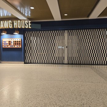 Seattle DAWG HOUSE - Sports Bars Near Me - SeaTac, Washington Seattle DAWG HOUSE - Sports Bars Near Me - SeaTac, Washington
