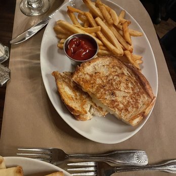 The Duck - Grilled cheese - New American Near Me - Sturbridge, Massachusetts The Duck - Grilled cheese - New American Near Me - Sturbridge, Massachusetts