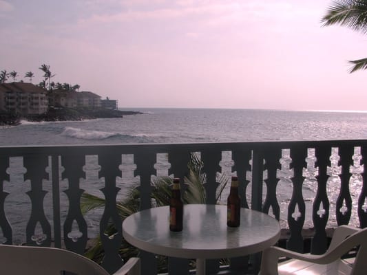 Kona Tiki Hotel by null