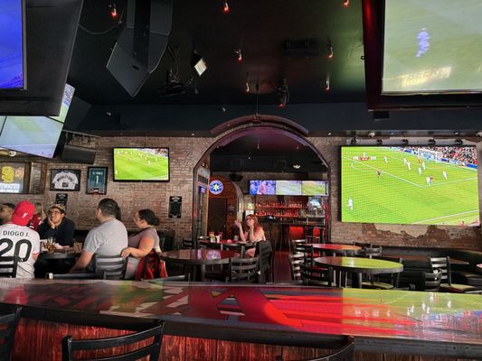 Whiskey Girl by null