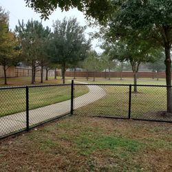 FB MUD 35 Dog Park - Walking area outside of the fenced dog park area.