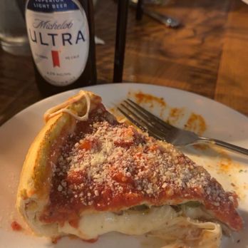 Giordano's - Small deep dish Chicago style pizza! - Pizza Near Me - Chicago, Illinois Giordano's - Small deep dish Chicago style pizza! - Pizza Near Me - Chicago, Illinois