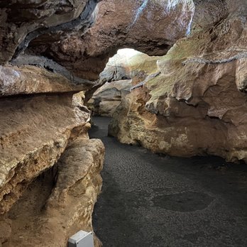 Skyline Caverns - Tours Near Me - Front Royal, Virginia