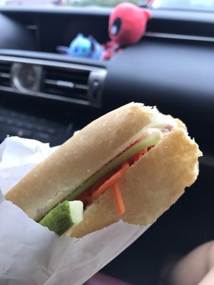 Banh Mi Ba Le by null