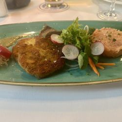 Fischerhütte am Schlachtensee - Variationen vom Lachs mit Kren & Rösti, 21.50€ | Weinstube @Fischerhütte am Schlachtensee