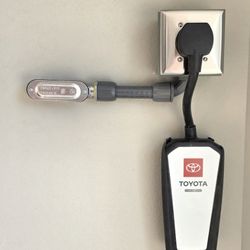 Good Job - EV Charger 2026 Toyota Pruis