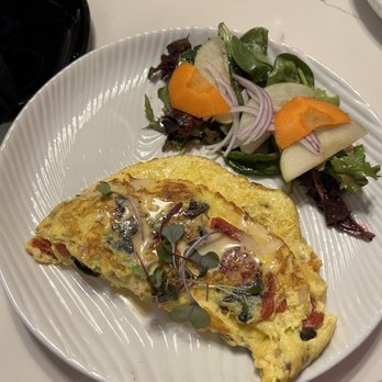 XOXO Dining Room - Omelette - New American Near Me - Dallas, Texas