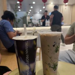 TGY Family Milk Tea, 家族奶茶