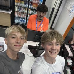 Sky Zone Trampoline Park - ITS ME AND NICKKKK I LOVE THIS GUYYYY