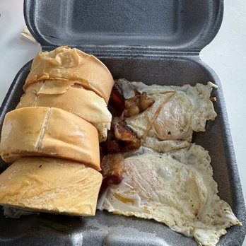 La Viña - Combo #1 - Bakeries Near Me - San Juan, Puerto Rico La Viña - Combo #1 - Bakeries Near Me - San Juan, Puerto Rico