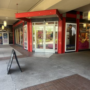 IT'SUGAR - Candy Stores Near Me - Glendale, Arizona