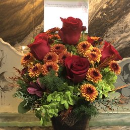 Autumn flower arrangement Autumn flower arrangement