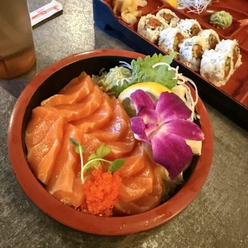 KatsuMe Sushi - Sake bowl - thick fish slices and beautiful presentation! - Sushi Bars Near Me - Pleasanton, California KatsuMe Sushi - Sake bowl - thick fish slices and beautiful presentation! - Sushi Bars Near Me - Pleasanton, California