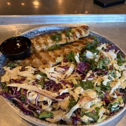 Grilled tilapia with teriyaki sauce and 2x kaleslaw Grilled tilapia with teriyaki sauce and 2x kaleslaw