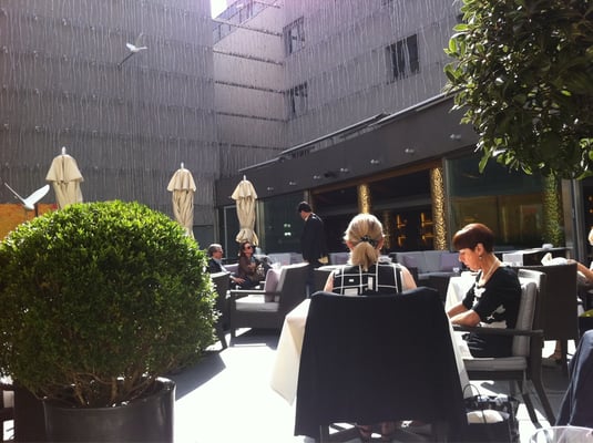 Hôtel Barrière Le Fouquet's by null