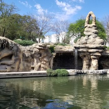 Grotto - Landmarks & Historical Buildings Near Me - San Antonio, Texas