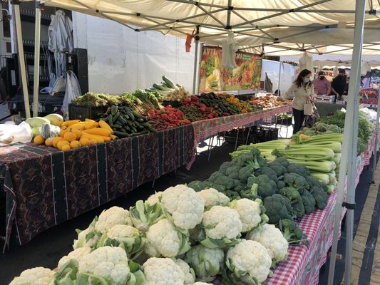 Hayward Farmers Market by null