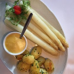 Burggasthof Strahlenburg - Asparagus