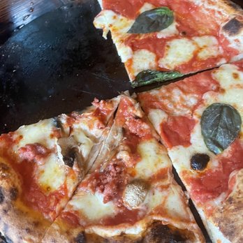 BOCCANERA Wood Fired Pizza - Margherita and Capricciosa (Sept. 2021) - Pizza Near Me - Tulum, ROO