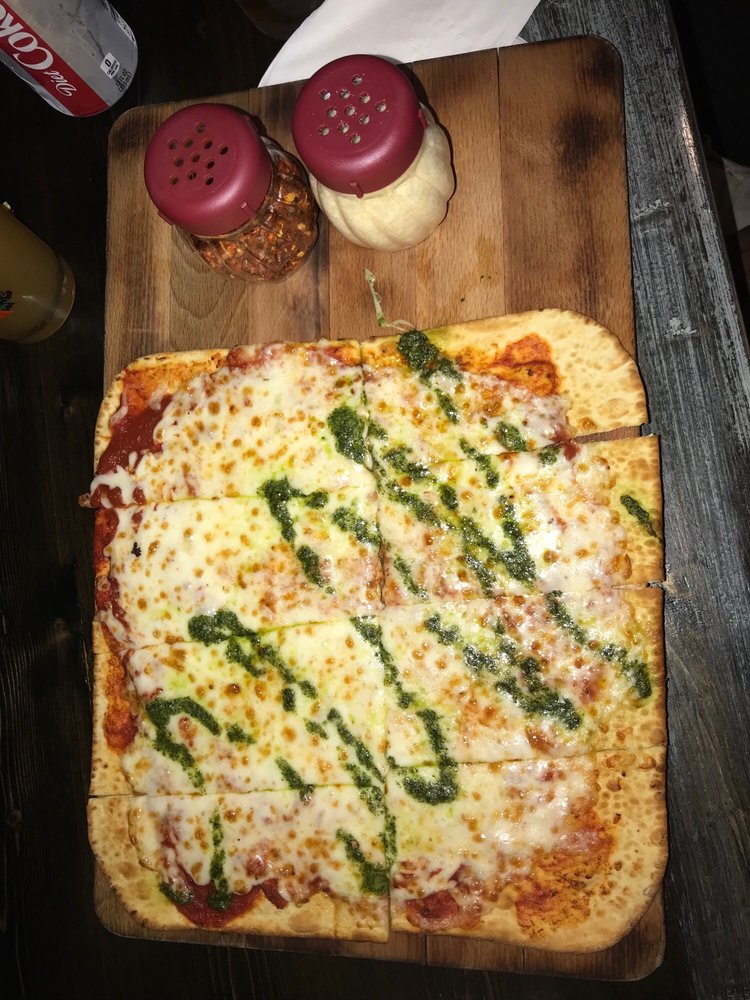 GUITARS & GROWLERS 86 Photos & 103 Reviews Beer Bar 581 W