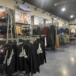 BlueZone Sports - Reno - 2/20/24 FYI. Mens