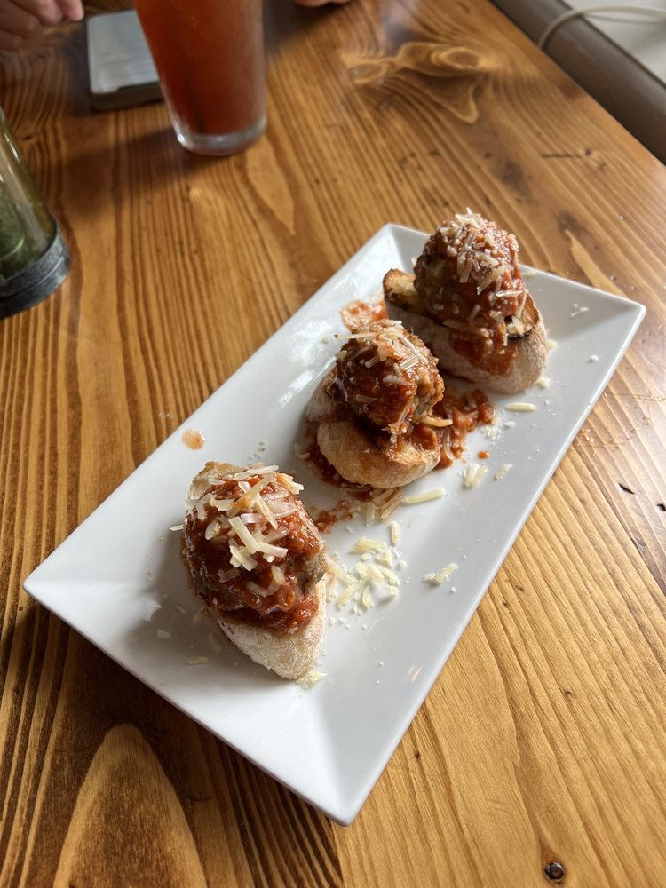 Social spots from Tavern at the Sun Inn